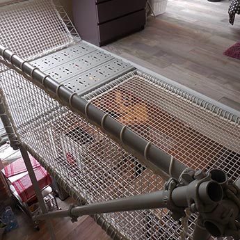 guardrail net in a kid bedroom