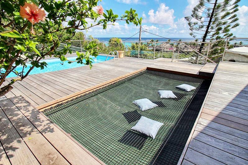 Villa in gouadeloupe with catamaran net near swimming pool